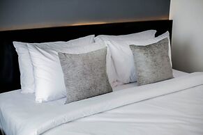 CREW Hotel