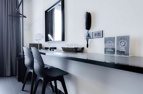 CREW Hotel