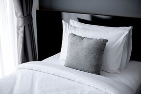 CREW Hotel
