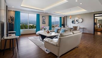 Grand Sunshine Resort & Convention