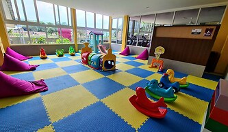 Grand Sunshine Resort & Convention