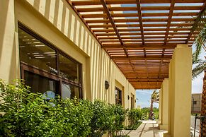 Oasis Hotel
