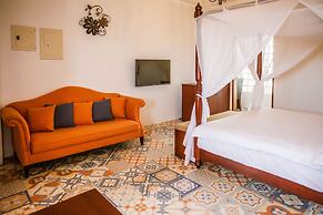 Oasis Hotel