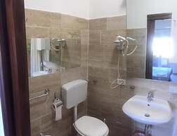 Dioscuri Townhouse