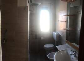 Dioscuri Townhouse