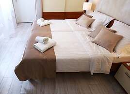 Luxury Lidija Rooms