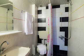 Eltina Apartments