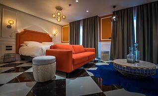 HOLM Boutique &Spa - IK Collection