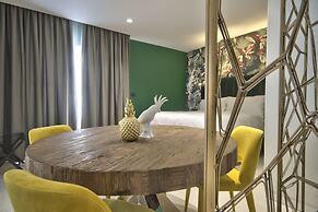 HOLM Boutique &Spa - IK Collection