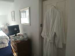 Myrtle Cottage Vacation Rooms