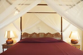 Crystal Bay Resort