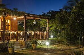 Crystal Bay Resort