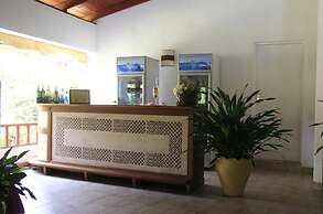 Crystal Bay Resort