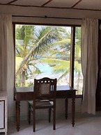 Crystal Bay Resort