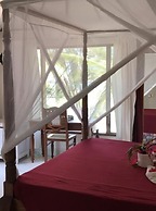 Crystal Bay Resort