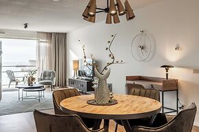 BizStay Harbour Scheveningen Apartments