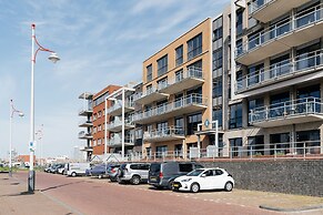 BizStay Harbour Scheveningen Apartments