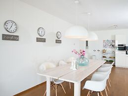 BizStay Harbour Scheveningen Apartments