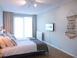 BizStay Harbour Scheveningen Apartments