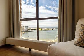 BizStay Harbour Scheveningen Apartments