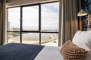 BizStay Harbour Scheveningen Apartments