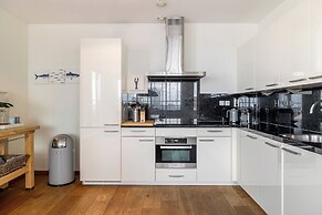 BizStay Harbour Scheveningen Apartments
