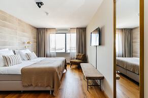 BizStay Harbour Scheveningen Apartments
