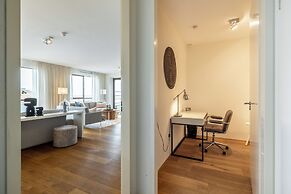 BizStay Harbour Scheveningen Apartments