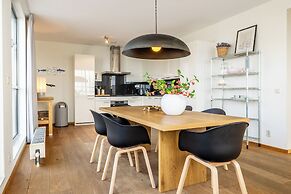 BizStay Harbour Scheveningen Apartments