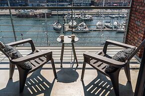 BizStay Harbour Scheveningen Apartments