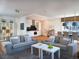BizStay Harbour Scheveningen Apartments
