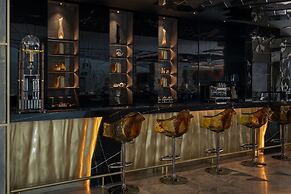 W Dubai - The Palm