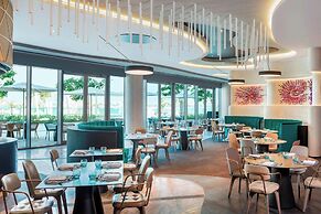 W Dubai - The Palm