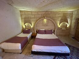 DEDE CAVE KONAK