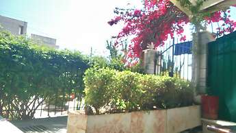 Villa George