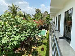 Casa Bugambilias