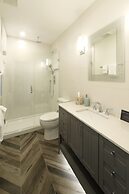 Artisan Suites on Bowen
