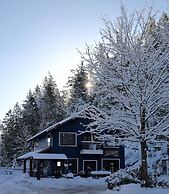 Artisan Suites on Bowen