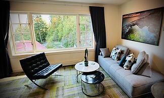 Artisan Suites on Bowen