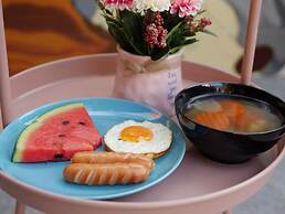 Ray Coffee Bar & Hostel - Adults Only