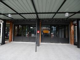 Ray Coffee Bar & Hostel - Adults Only