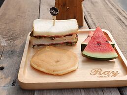 Ray Coffee Bar & Hostel - Adults Only