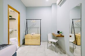 Lopi Hotel