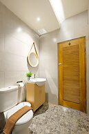 Lopi Hotel
