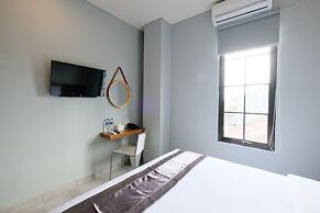 Lopi Hotel