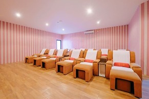 Lopi Hotel