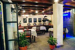 Highlander Inn