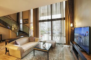 Mardan Palace