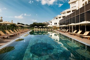 Mardan Palace