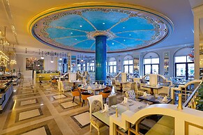 Mardan Palace